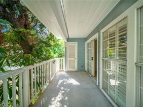 230 S Madison Ave 207, Pasadena CA 91101