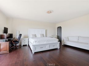 1558 Remah Vista, Glendale CA 91207
