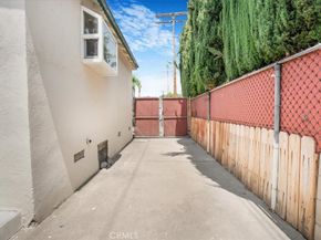 426 Sonora Avenue, Glendale CA 91201