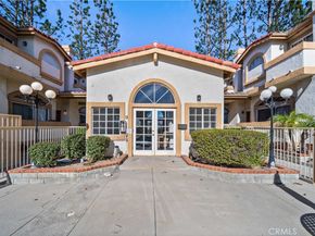 19950 Sherman Way Unit A A, Winnetka CA 91306
