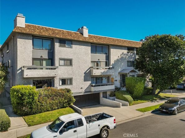 3988 Beethoven Street 9, Los Angeles CA 90066