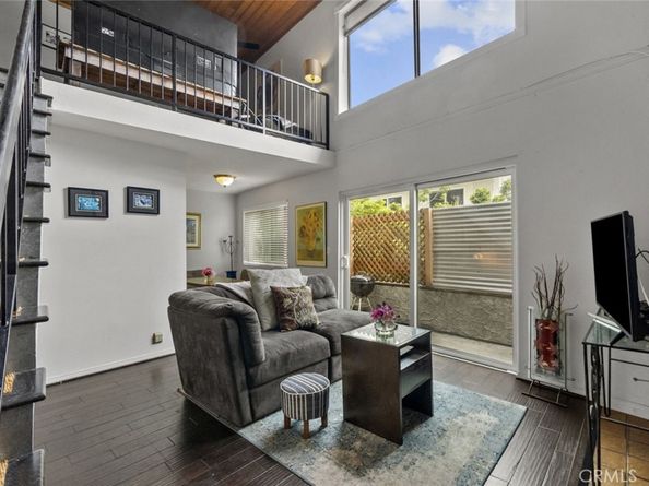 3988 Beethoven Street 9, Los Angeles CA 90066