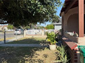 42 W Mountain View Street, Long Beach CA 90805