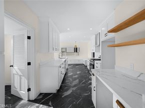 8620 S 4th Avenue, Inglewood CA 90305