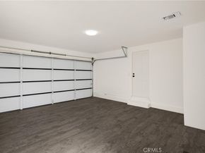 8620 S 4th Avenue, Inglewood CA 90305