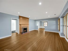 8620 S 4th Avenue, Inglewood CA 90305