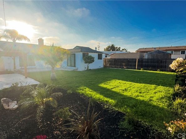 8620 S 4th Avenue, Inglewood CA 90305