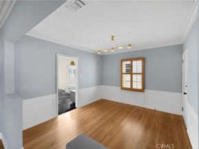 8620 S 4th Avenue, Inglewood CA 90305