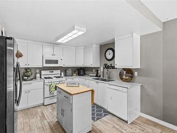 8430 Spring Desert Place