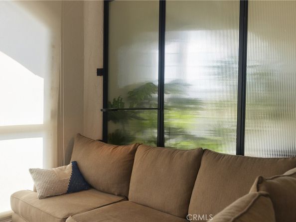 315 E 8th Street 205, Los Angeles CA 90014