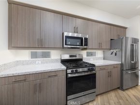 495 Andrew Drive G, Azusa CA 91702