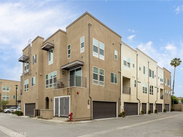 495 Andrew Drive G, Azusa CA 91702