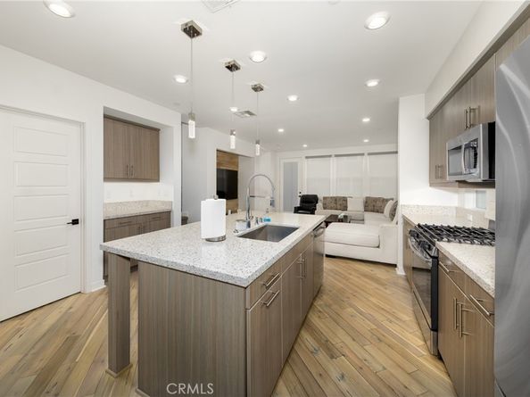 495 Andrew Drive G, Azusa CA 91702