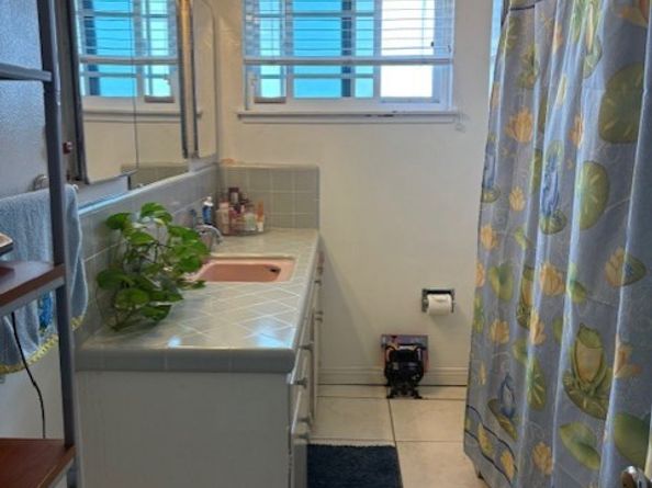 595 Juniper Avenue, Upland CA 91786