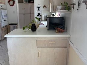 595 Juniper Avenue, Upland CA 91786