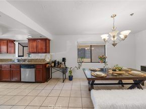 25 Palmetto Dr A, Alhambra CA 91801