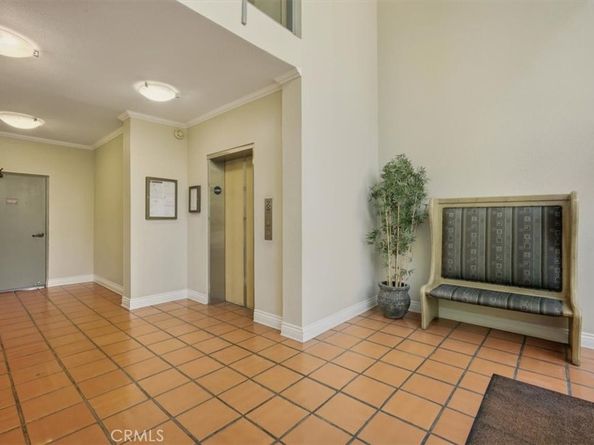 3310 Raintree, Culver City CA 90230