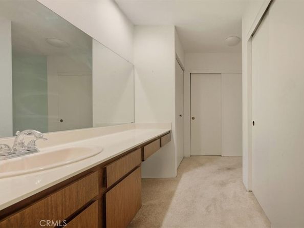 3310 Raintree, Culver City CA 90230