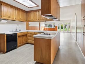 1736 Sumner, Claremont CA 91711