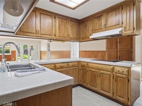 1736 Sumner, Claremont CA 91711