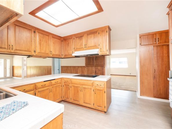 1736 Sumner, Claremont CA 91711