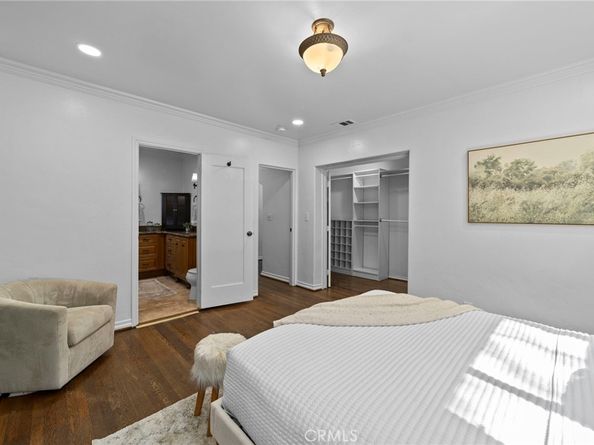 1697 N Allen, Pasadena CA 91104