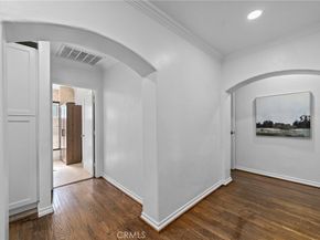 1697 N Allen, Pasadena CA 91104