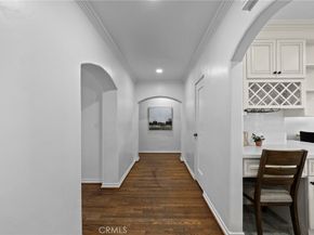 1697 N Allen, Pasadena CA 91104