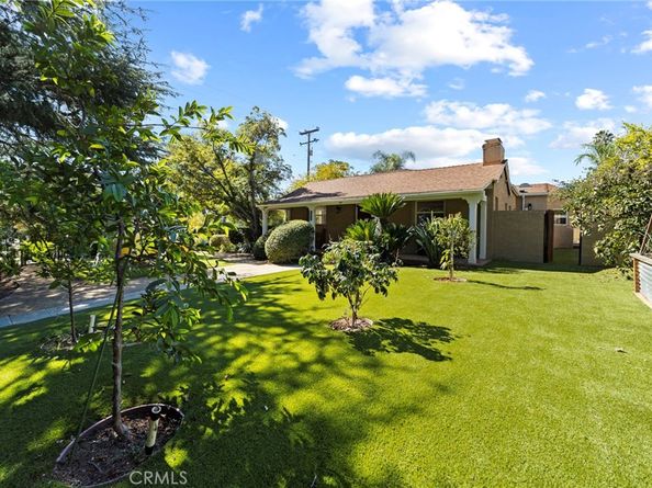 1697 N Allen, Pasadena CA 91104