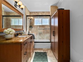 1697 N Allen, Pasadena CA 91104