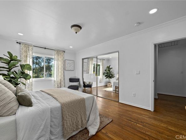 1697 N Allen, Pasadena CA 91104