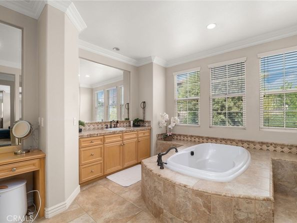 13812 Breeders Cup, Rancho Cucamonga CA 91739