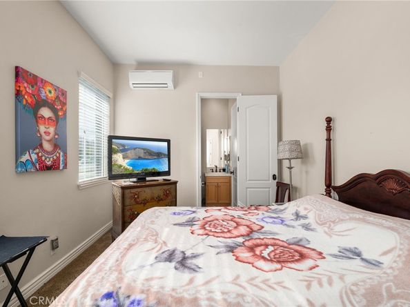 13812 Breeders Cup, Rancho Cucamonga CA 91739