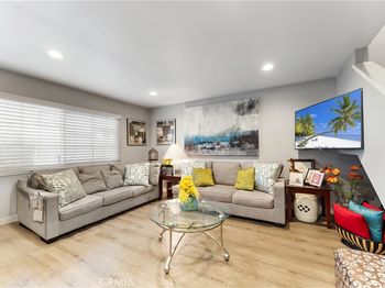 1234 N Citrus Avenue