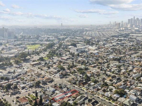 2016 Gates Street, Los Angeles CA 90031