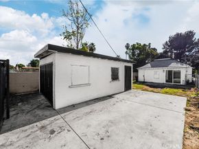 567 W Center, Pomona CA 91768
