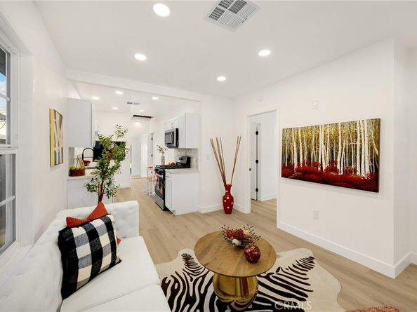 567 W Center, Pomona CA 91768