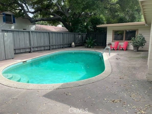 584 W 9th, Claremont CA 91711