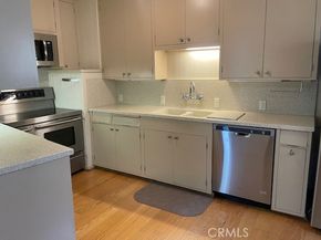 584 W 9th, Claremont CA 91711