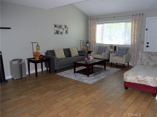 750 E 5th Street 51, Azusa CA 91702