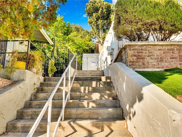 1925 Berkeley, Echo Park CA 90026