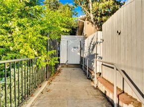 1925 Berkeley, Echo Park CA 90026