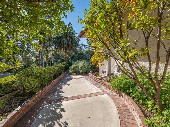 2502 N Mountain Avenue, Claremont CA 91711