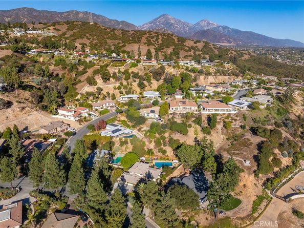 2502 N Mountain Avenue, Claremont CA 91711