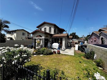 1029 S Hicks Avenue