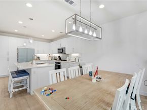 15740 Parry Peak Drive, Fontana CA 92336