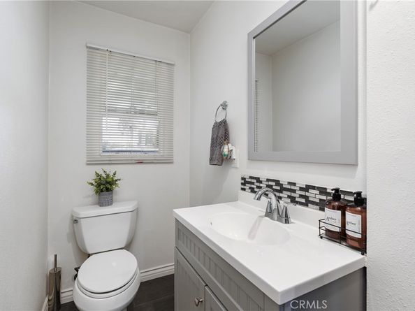 8521 Gloria Avenue, North Hills CA 91343