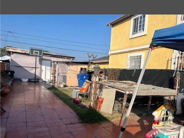 1105 E 113th Street, Los Angeles CA 90059