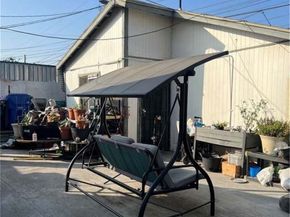1105 E 113th Street, Los Angeles CA 90059