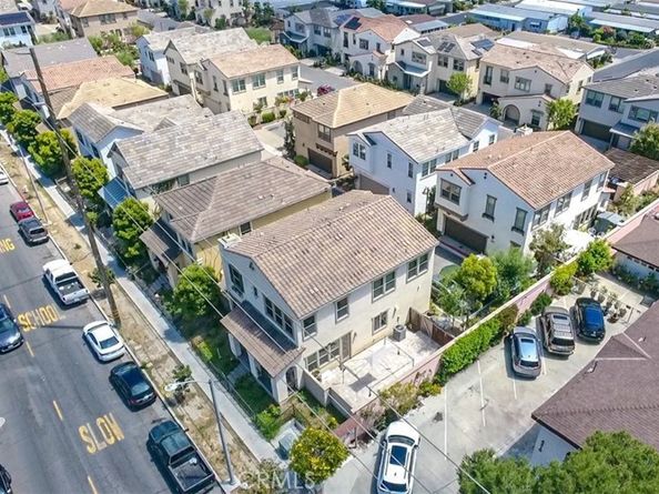 4248 W 5th Street, Santa Ana CA 92703